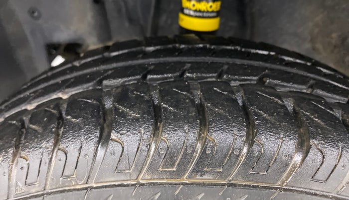 2017 Datsun Go T, Petrol, Manual, 13,433 km, Left Front Tyre Tread