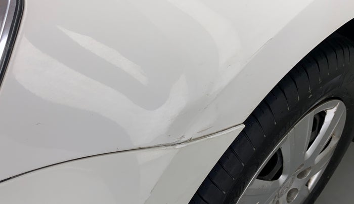 2012 Volkswagen Vento COMFORTLINE MT PETROL, Petrol, Manual, 38,639 km, Left fender - Slightly dented