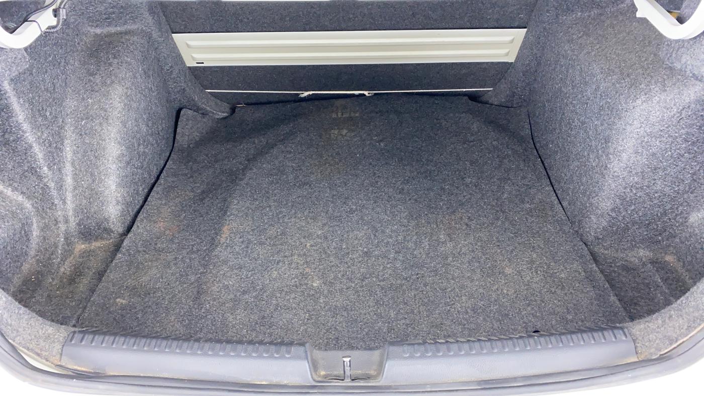 2012 Volkswagen Vento COMFORTLINE MT PETROL, Petrol, Manual, 38,639 km, Boot Inside