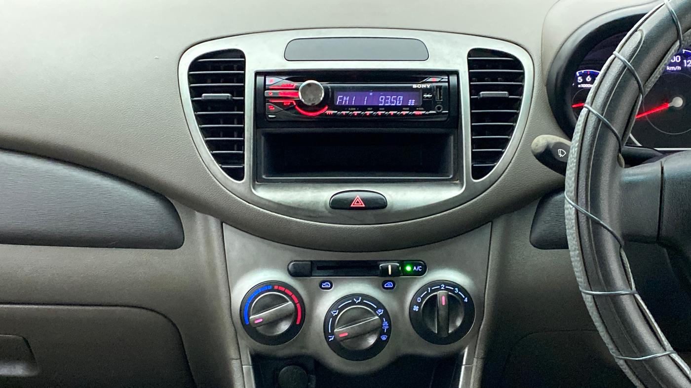 2011 Hyundai i10 ERA 1.1 IRDE, Petrol, Manual, 28,402 km, Air Conditioner