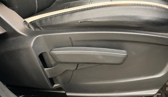 2022 Tata PUNCH CREATIVE  AMT, Petrol, Automatic, 21,530 km, Driver Side Adjustment Panel