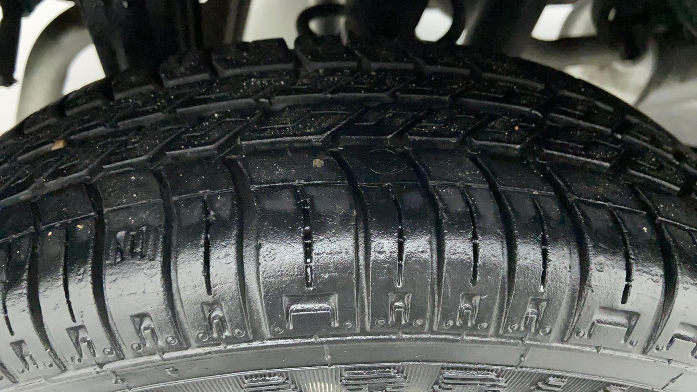 2009 Maruti Alto LXI, Petrol, Manual, 54,542 km, Right Rear Tyre Tread