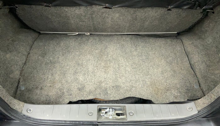 2009 Maruti Alto LXI, Petrol, Manual, 54,542 km, Boot Inside