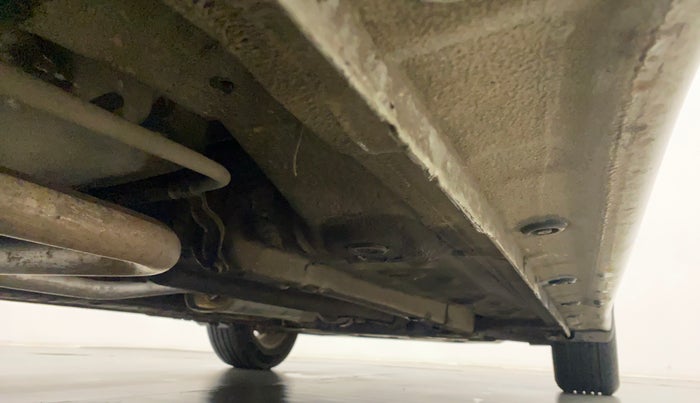 2017 Hyundai New Elantra 2.0 SX(O) AT PETROL, Petrol, Automatic, 26,013 km, Right Side Underbody