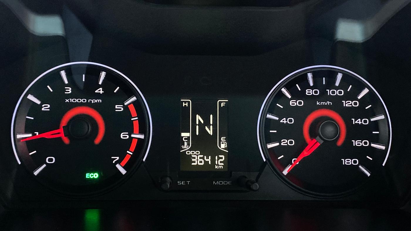 2017 Mahindra Kuv100 K4 D 6 STR, Diesel, Manual, 36,449 km, Odometer Image