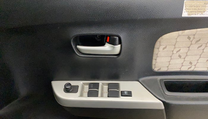 2016 Maruti Wagon R 1.0 VXI AMT, Petrol, Automatic, 64,867 km, Driver Side Door Panels Control