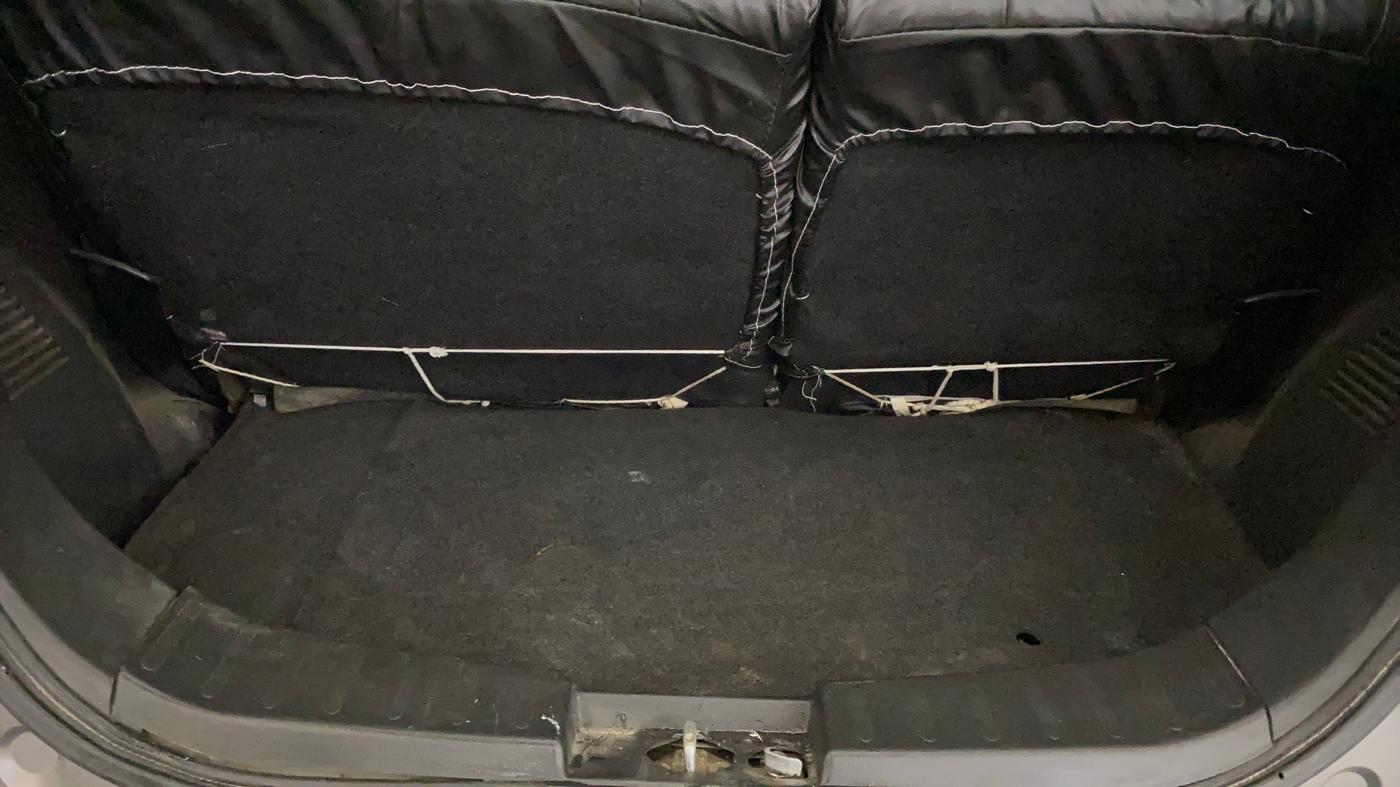 2016 Maruti Wagon R 1.0 VXI AMT, Petrol, Automatic, 64,934 km, Boot Inside