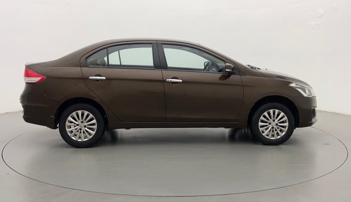 2014 Maruti Ciaz ZXI, Petrol, Manual, 80,695 km, Right Side