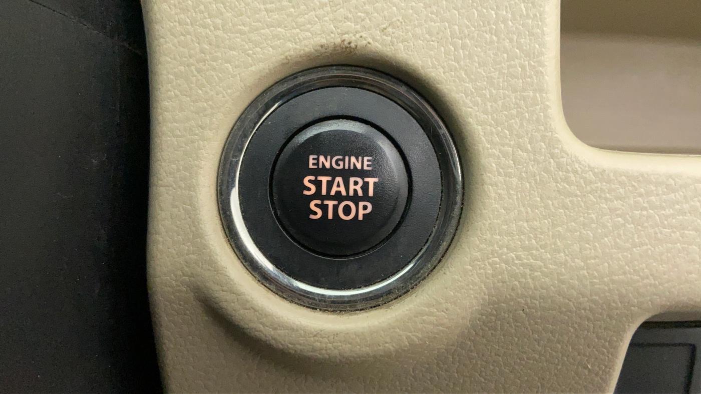 2014 Maruti Ciaz ZXI, Petrol, Manual, 80,695 km, Keyless Start/ Stop Button