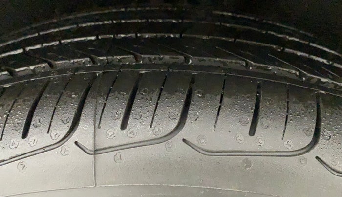 2020 Maruti Baleno ALPHA PETROL 1.2, Petrol, Manual, 66,098 km, Left Rear Tyre Tread