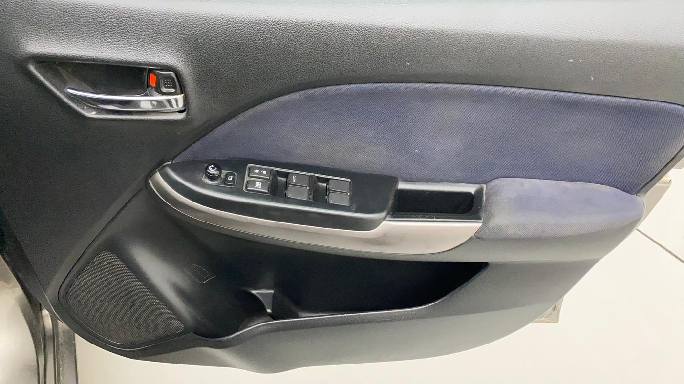 2020 Maruti Baleno ALPHA PETROL 1.2, Petrol, Manual, 66,098 km, Driver Side Door Panels Control