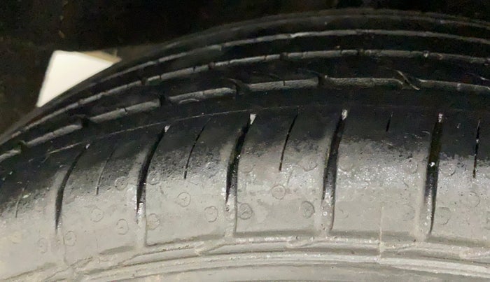 2020 Maruti Baleno ALPHA PETROL 1.2, Petrol, Manual, 66,098 km, Right Rear Tyre Tread