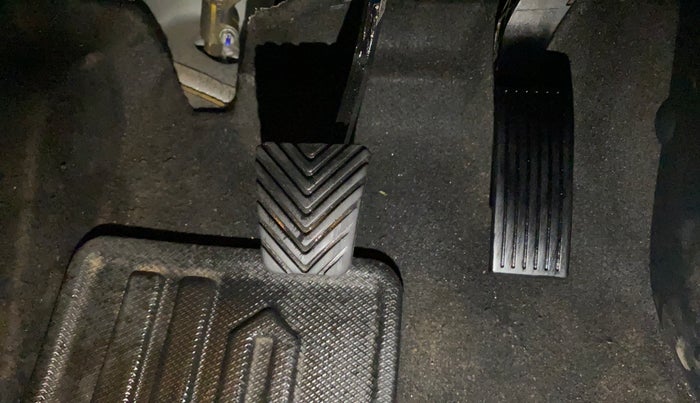 2022 KIA SONET HTX 1.0 IMT, Petrol, Manual, 38,724 km, Pedals