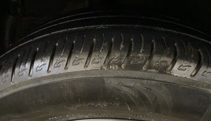 2022 KIA SONET HTX 1.0 IMT, Petrol, Manual, 38,724 km, Right Rear Tyre Tread
