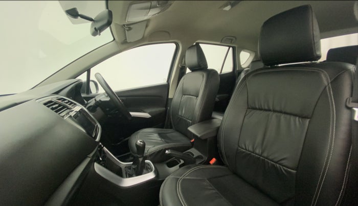 2019 Maruti S Cross ZETA 1.3, Diesel, Manual, 50,117 km, Right Side Front Door Cabin