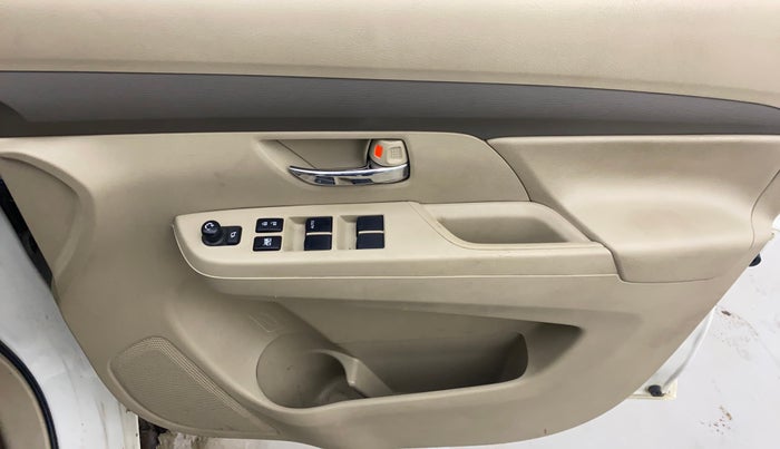 2021 Maruti Ertiga VXI AT SHVS, Petrol, Automatic, 91,770 km, Driver Side Door Panels Control
