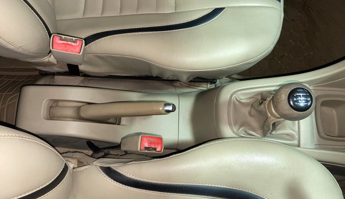 2013 Maruti Ertiga ZDI, Diesel, Manual, 75,488 km, Gear Lever