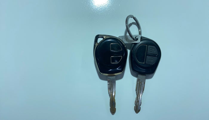 2013 Maruti Ertiga ZDI, Diesel, Manual, 75,488 km, Key Close Up