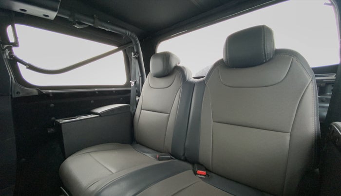 2021 Mahindra Thar LX D 4WD AT CONVERTIBLE, Diesel, Automatic, 24,675 km, Right Side Rear Door Cabin