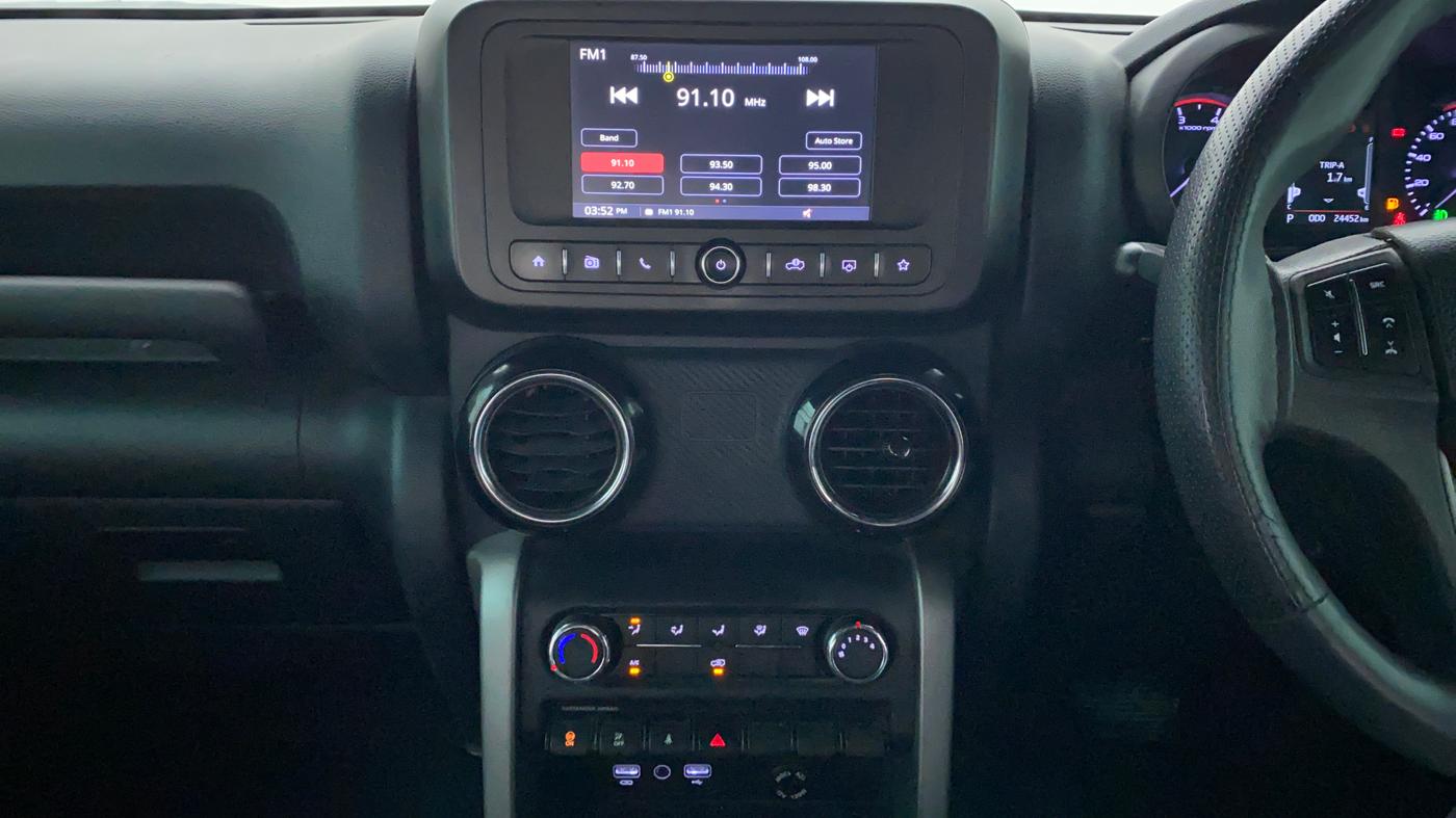 2021 Mahindra Thar LX D 4WD AT CONVERTIBLE, Diesel, Automatic, 24,675 km, Air Conditioner