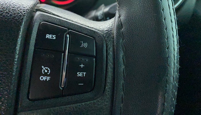 2021 Mahindra Thar LX D 4WD AT CONVERTIBLE, Diesel, Automatic, 24,675 km, Adaptive Cruise Control