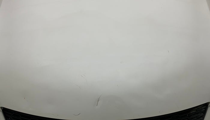 2017 Maruti Swift LXI (O), Petrol, Manual, 6,795 km, Bonnet (hood) - Minor scratches