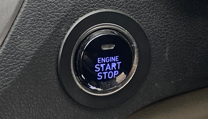 2018 Hyundai Verna 1.6 VTVT SX O, Petrol, Manual, 82,408 km, Keyless Start/ Stop Button