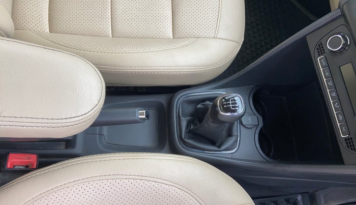 2019 Skoda Rapid AMBITION 1.5 TDI, Diesel, Manual, 97,460 km, Gear Lever
