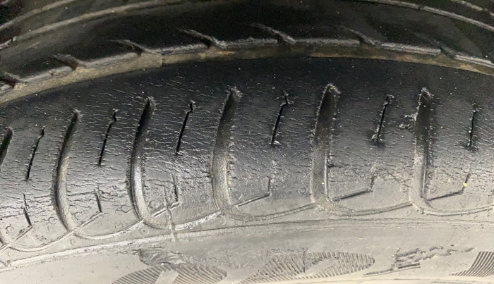 2020 Ford Ecosport TITANIUM 1.5L PETROL, Petrol, Manual, 25,271 km, Right Front Tyre Tread