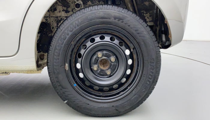 2016 Maruti Celerio VXI CNG D, CNG, Manual, 75,190 km, Left Rear Wheel