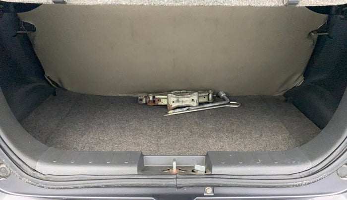 2015 Maruti Alto K10 VXI, Petrol, Manual, 59,135 km, Boot Inside