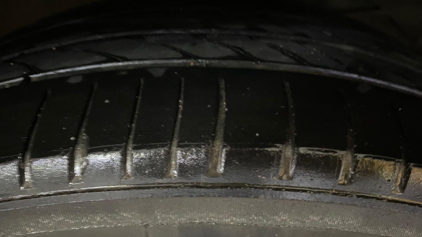 2020 Maruti Baleno ZETA PETROL 1.2, Petrol, Manual, 59,281 km, Right Front Tyre Tread