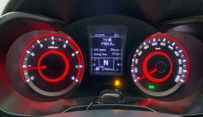 2021 Mahindra XUV300 W6 1.2 PETROL AMT, Petrol, Automatic, 27,484 km, Odometer Image