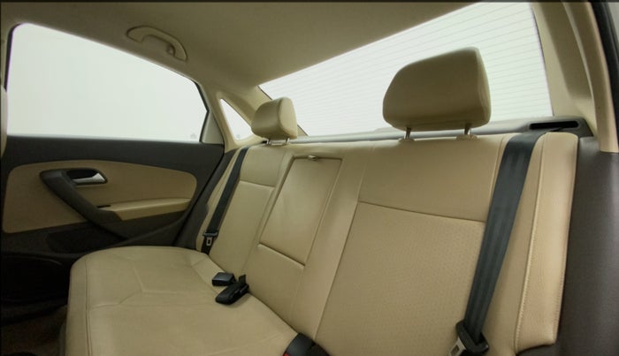 2018 Volkswagen Vento HIGHLINE PETROL AT, Petrol, Automatic, 89,684 km, Right Side Rear Door Cabin