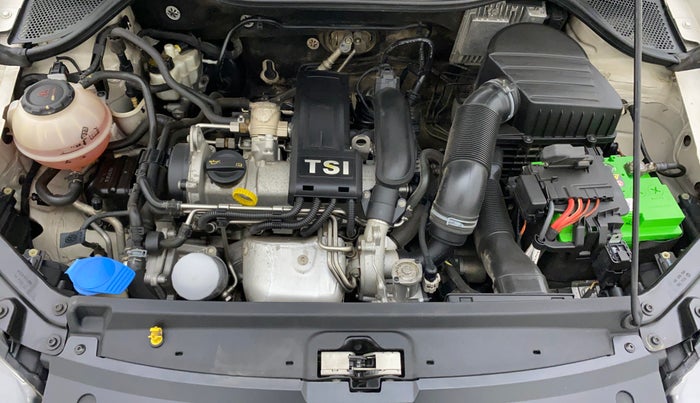 2018 Volkswagen Vento HIGHLINE PETROL AT, Petrol, Automatic, 89,684 km, Open Bonet