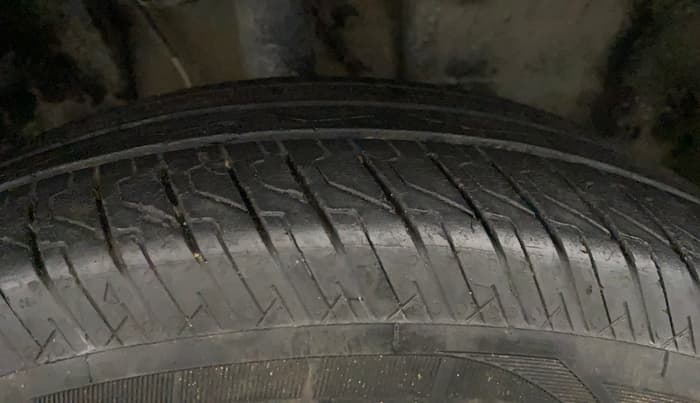 2024 Tata PUNCH ADVENTURE MT CNG , CNG, Manual, 38,155 km, Right Front Tyre Tread
