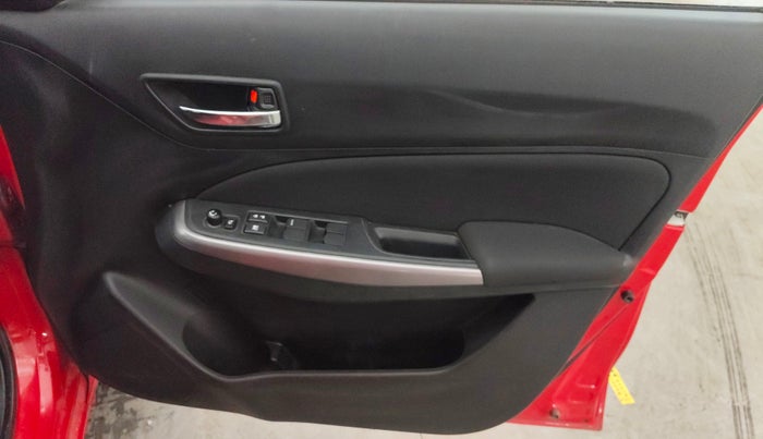 2023 Maruti Swift ZXI PLUS AMT, Petrol, Automatic, 9,738 km, Driver Side Door Panels Control