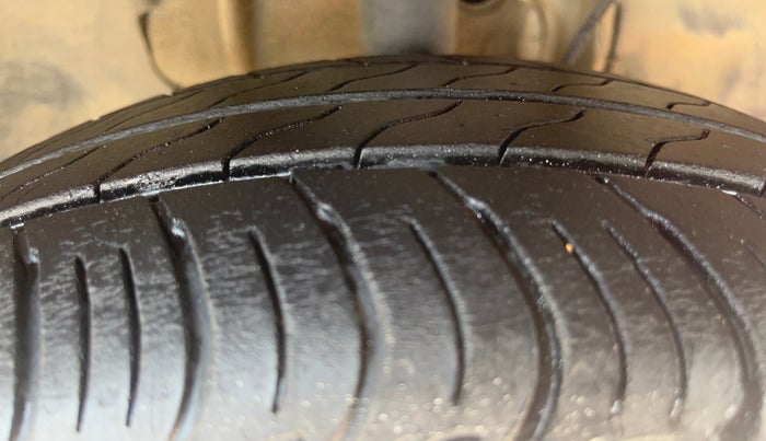 2018 Tata Tiago XZA PETROL, Petrol, Automatic, 43,728 km, Right Front Tyre Tread