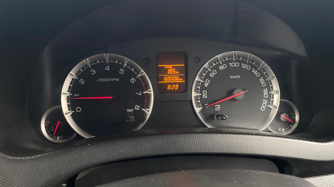 2014 Maruti Swift VXI, Petrol, Manual, 59,994 km, Odometer Image