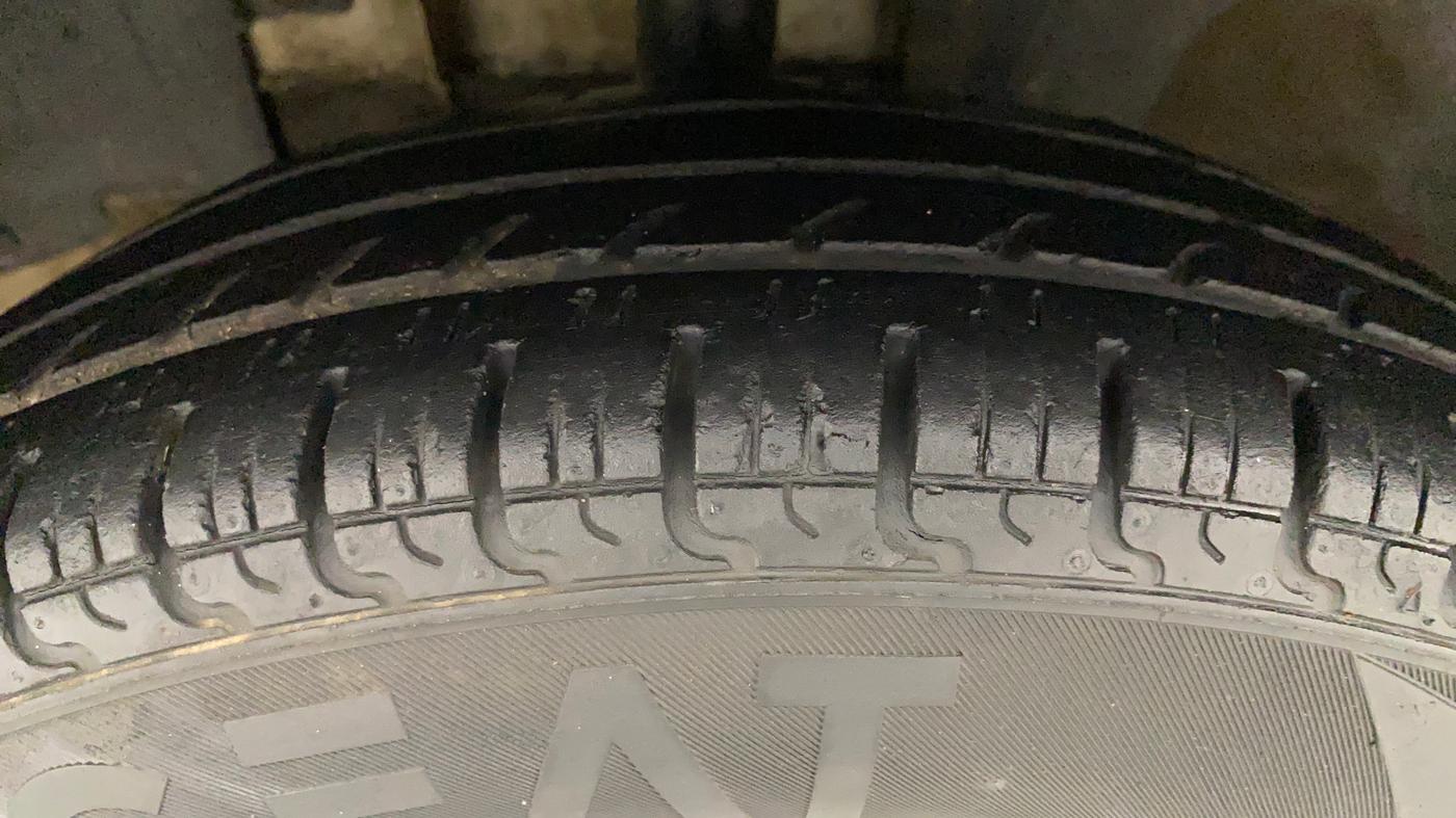 2016 Renault Kwid RXT 0.8, Petrol, Manual, 47,471 km, Left Front Tyre Tread