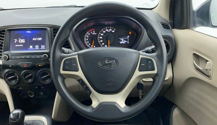 2019 Hyundai NEW SANTRO SPORTZ CNG, CNG, Manual, 29,208 km, Steering Wheel Close Up