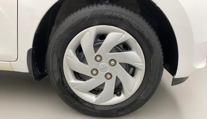 2019 Hyundai NEW SANTRO SPORTZ CNG, CNG, Manual, 29,208 km, Right Front Wheel