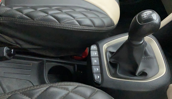 2019 Hyundai NEW SANTRO SPORTZ CNG, CNG, Manual, 29,208 km, Gear Lever