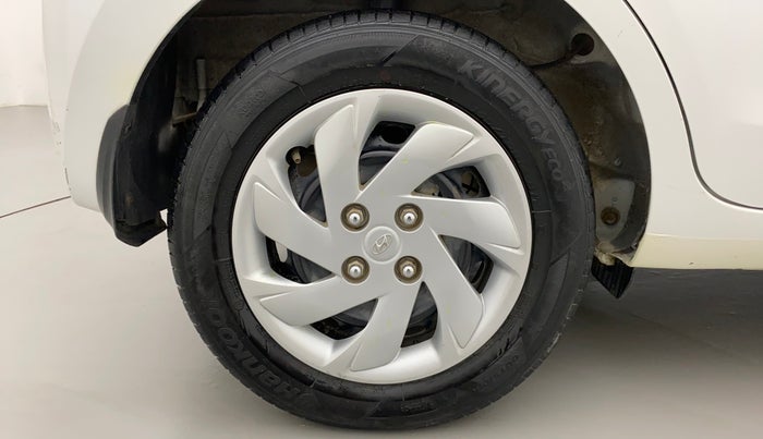 2019 Hyundai NEW SANTRO SPORTZ CNG, CNG, Manual, 29,208 km, Right Rear Wheel