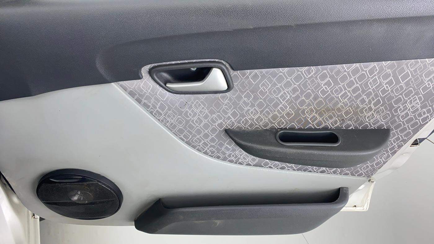 2019 Maruti Alto 800 LXI, Petrol, Manual, 17,155 km, Driver Side Door Panels Control