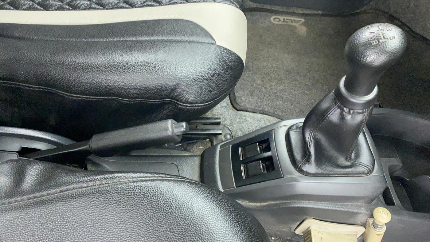 2019 Maruti Alto 800 LXI, Petrol, Manual, 17,155 km, Gear Lever