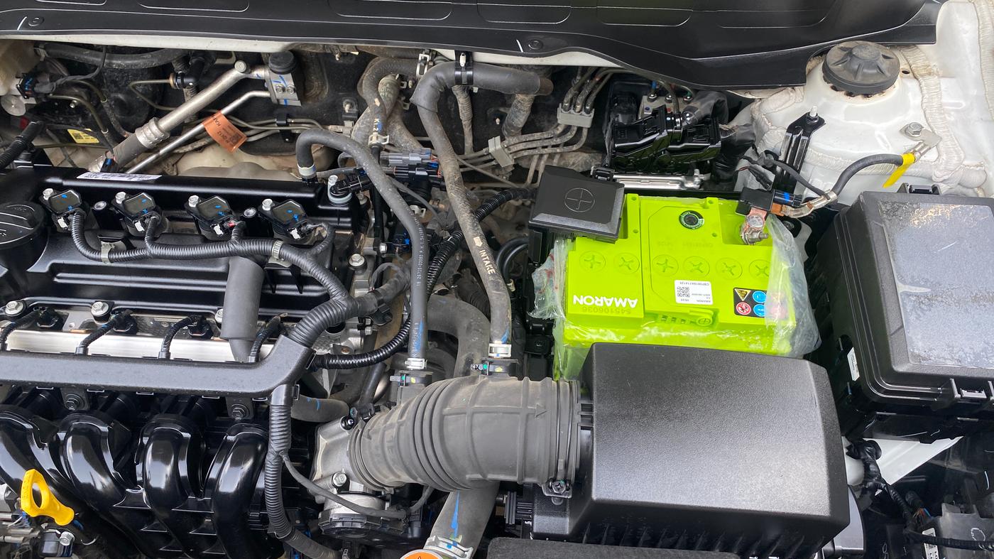 2024 Hyundai VENUE SX 1.2 PETROL, Petrol, Manual, 18,371 km, Engine View - Left