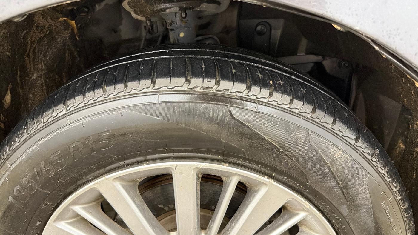 2022 Honda City 1.5L I-VTEC V MT 5TH GEN, Petrol, Manual, 75,501 km, Right Front Tyre Tread