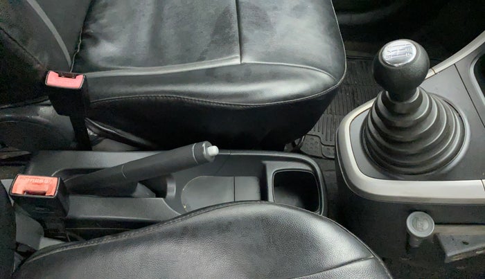 2011 Maruti Ritz VXI, Petrol, Manual, 53,701 km, Gear Lever