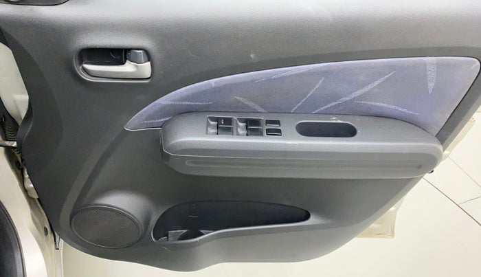 2011 Maruti Ritz VXI, Petrol, Manual, 53,701 km, Driver Side Door Panels Control